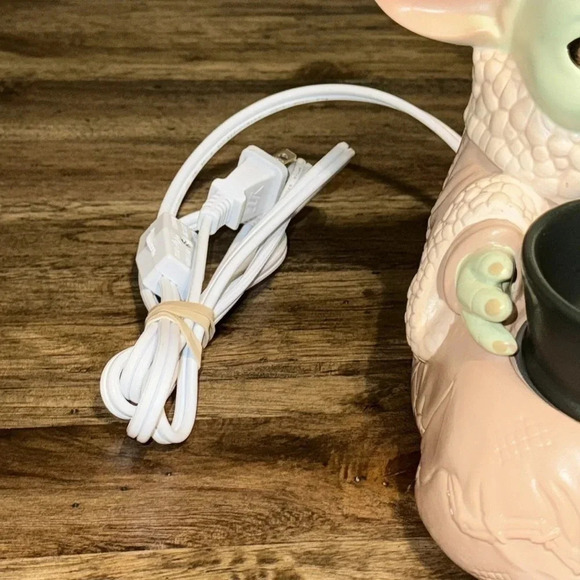 SCENTSY Home Star Wars The Mandalorian Baby Yoda,The Child Wax Melt Warmer - Picture 4 of 12